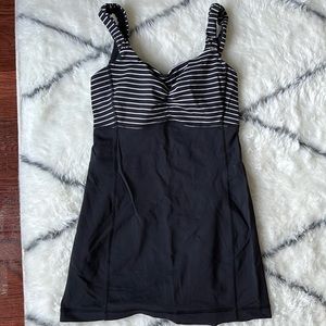 Lululemon Long Tank sz 4